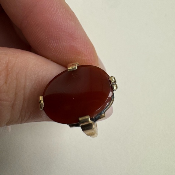 10K yellow gold and carnelian gemstone ring - Picture 11 of 13